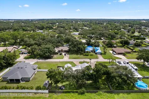 154 Nemo Circle NE Palm Bay FL 32907