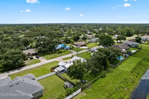 154 Nemo Circle NE Palm Bay FL 32907