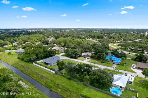 154 Nemo Circle NE Palm Bay FL 32907