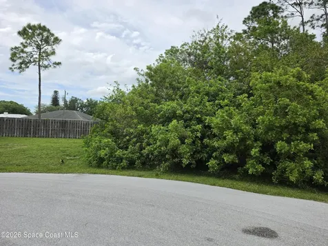 1723 Delki Street NW Palm Bay FL 32907