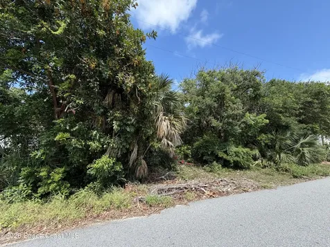 5185 Palm Drive Melbourne Beach FL 32951