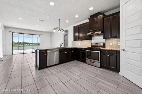 7407 Bluemink Lane Melbourne FL 32940