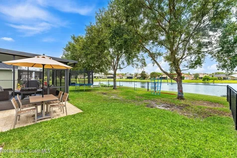 1609 Dittmer Circle SE Palm Bay FL 32909