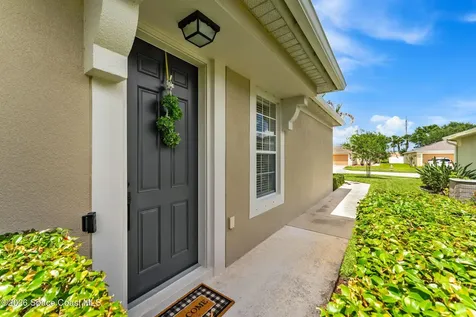 1609 Dittmer Circle SE Palm Bay FL 32909