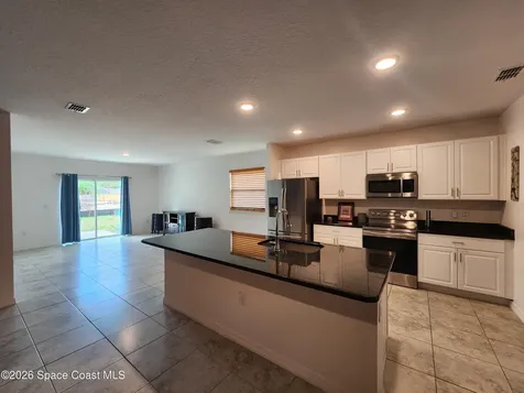 261 Wisteria Avenue NW Palm Bay FL 32907