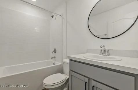271 Wendover Road SW Palm Bay FL 32908