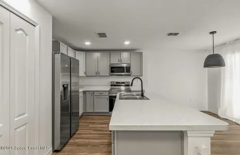 271 Wendover Road SW Palm Bay FL 32908