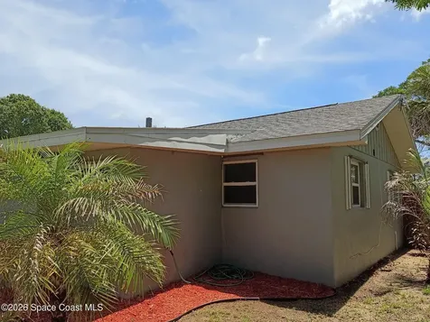 2355 28th Avenue Vero Beach FL 32960