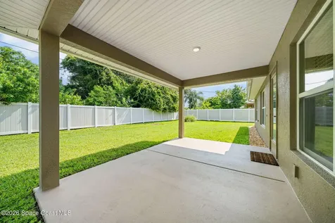 965 Le Baron Street SW Palm Bay FL 32908