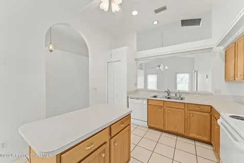 1021 Pine Creek Circle NE Palm Bay FL 32905