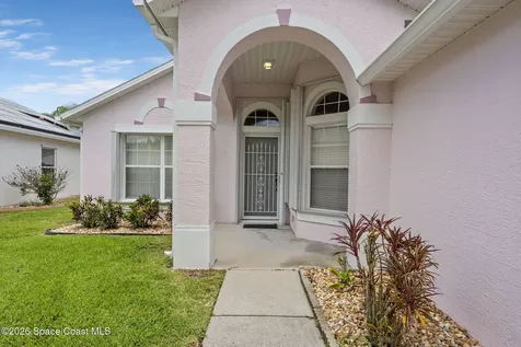 1021 Pine Creek Circle NE Palm Bay FL 32905