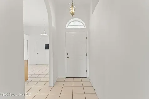 1021 Pine Creek Circle NE Palm Bay FL 32905