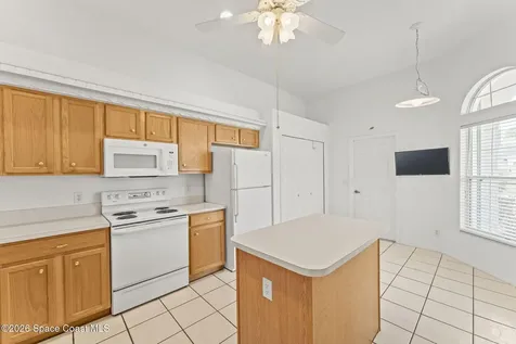 1021 Pine Creek Circle NE Palm Bay FL 32905