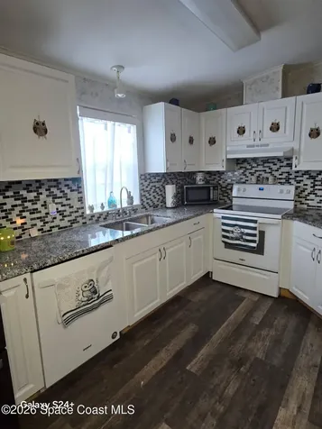 858 Pecan Circle Barefoot Bay FL 32976