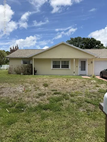 913 Commerce Road SE Palm Bay FL 32909