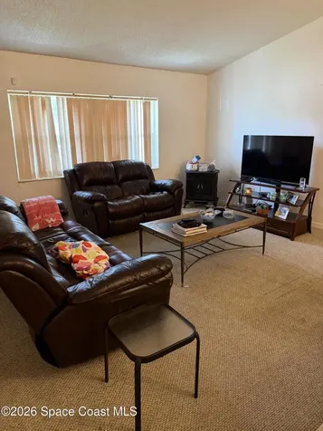 913 Commerce Road SE Palm Bay FL 32909