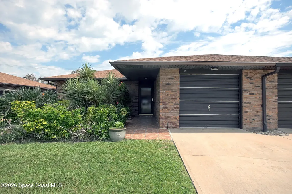 144 Normandy Place Melbourne Beach FL 32951