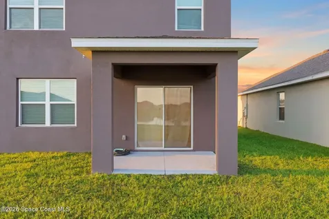 1026 Dugan Circle SE Palm Bay FL 32909