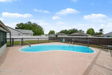 448 Americana Boulevard NW Palm Bay FL 32907