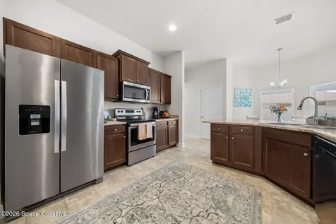 878 Garvey Road SW Palm Bay FL 32908