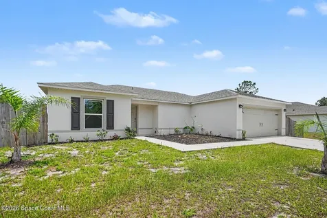 448 Scarlet Road SW Palm Bay FL 32908