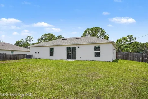 448 Scarlet Road SW Palm Bay FL 32908