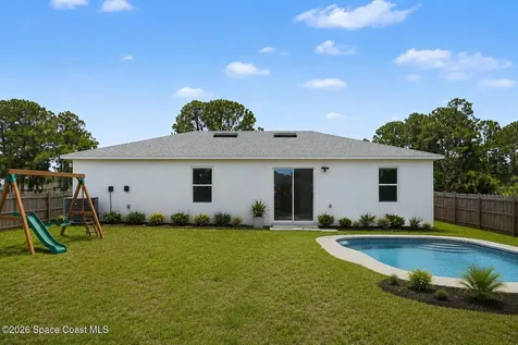 448 Scarlet Road SW Palm Bay FL 32908