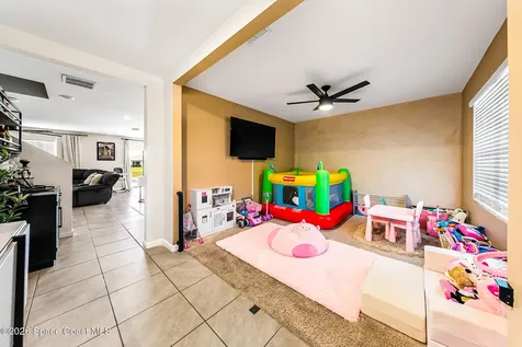 7251 Amethyst Avenue Grant-valkaria FL 32949