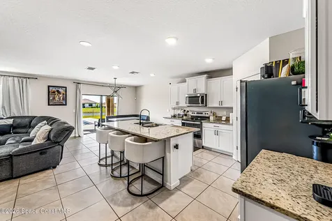 7251 Amethyst Avenue Grant-valkaria FL 32949