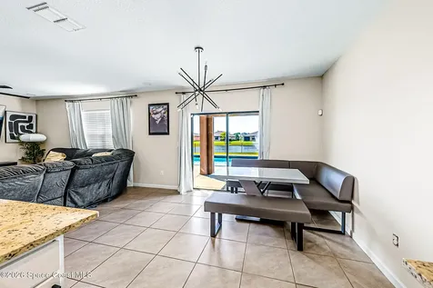 7251 Amethyst Avenue Grant-valkaria FL 32949