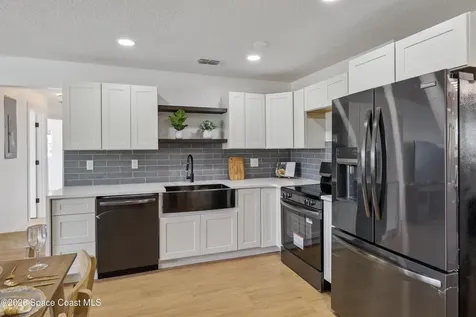 3042 Plummer Circle Melbourne FL 32901