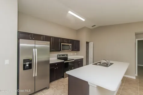 490 Hatcher Street SE Palm Bay FL 32909