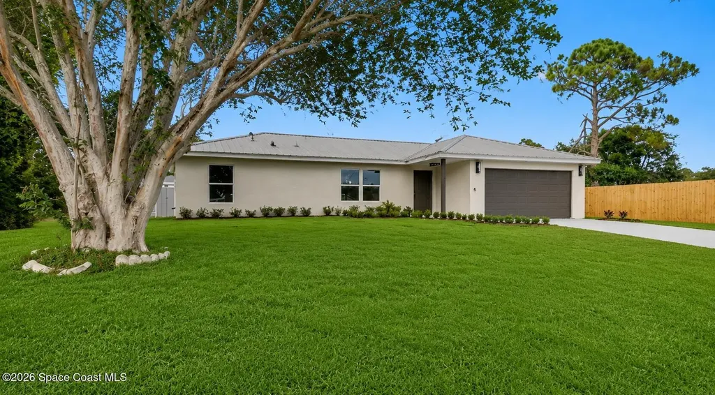 1371 Biarritz Street NW Palm Bay FL 32907