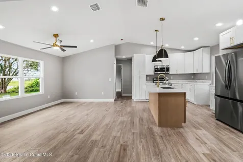1371 Biarritz Street NW Palm Bay FL 32907