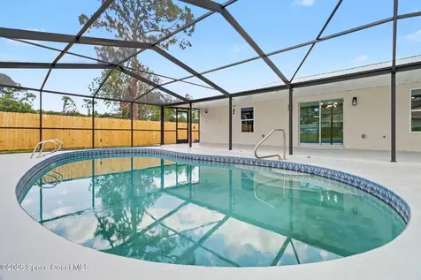 1371 Biarritz Street NW Palm Bay FL 32907