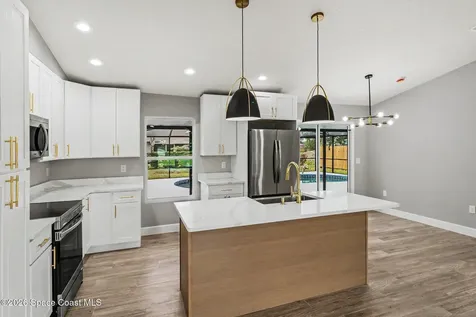 1371 Biarritz Street NW Palm Bay FL 32907