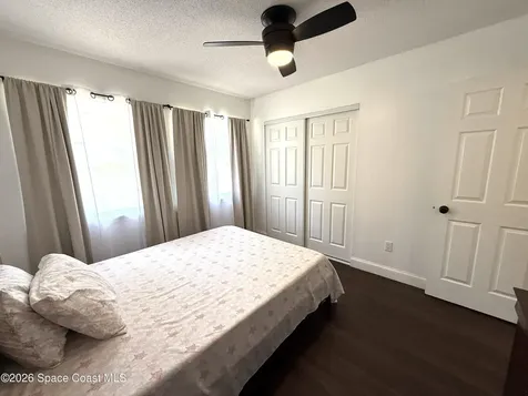 668 Hampton Drive NE Palm Bay FL 32905