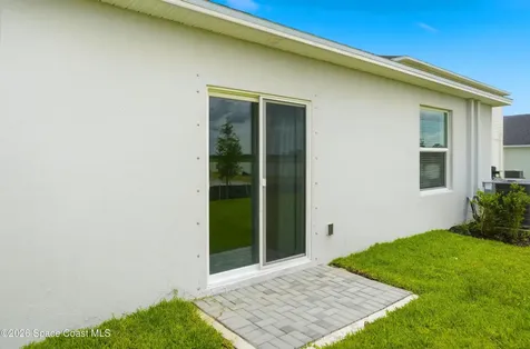 1940 Bayou Avenue SW Palm Bay FL 32908