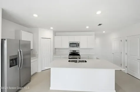 1940 Bayou Avenue SW Palm Bay FL 32908