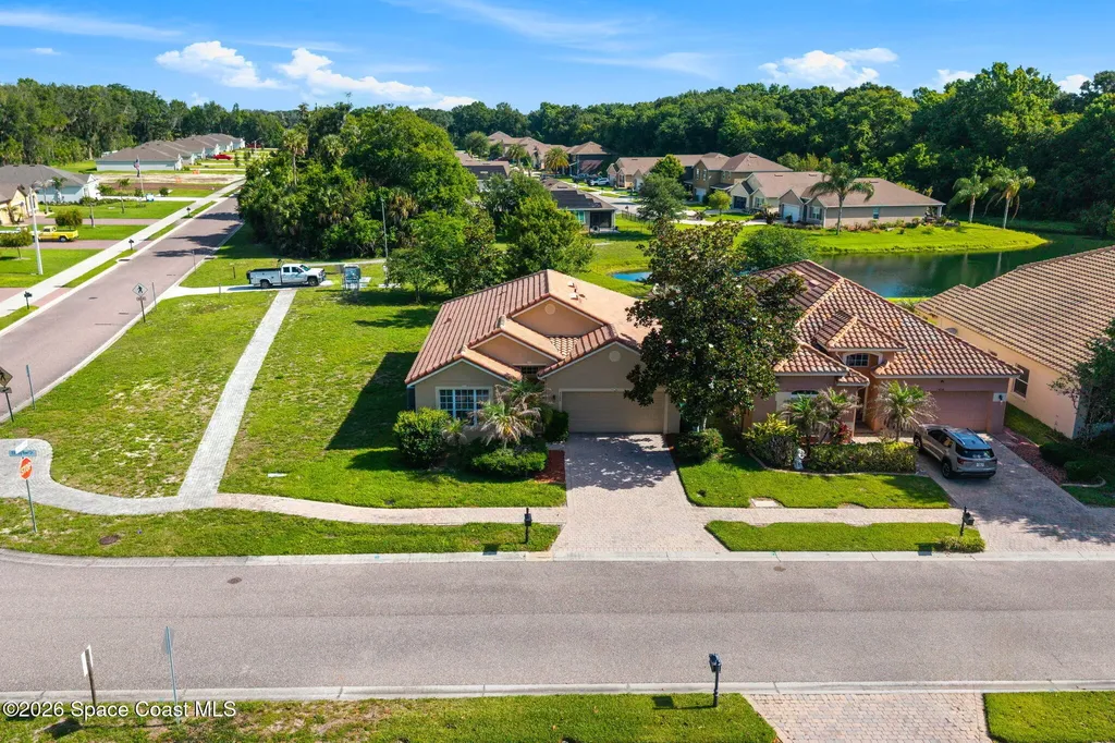 4366 Fitzroy Reef Drive Mims FL 32754