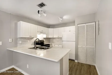 1021 Abada Court NE Palm Bay FL 32905