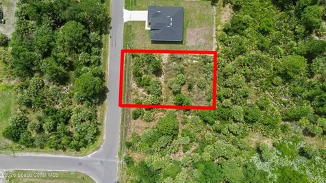 149 Lamarque Street SW Palm Bay FL 32908