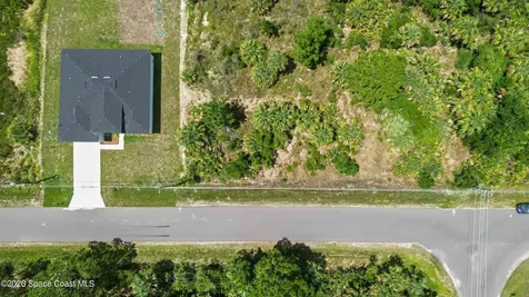 149 Lamarque Street SW Palm Bay FL 32908