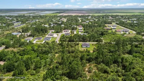 149 Lamarque Street SW Palm Bay FL 32908