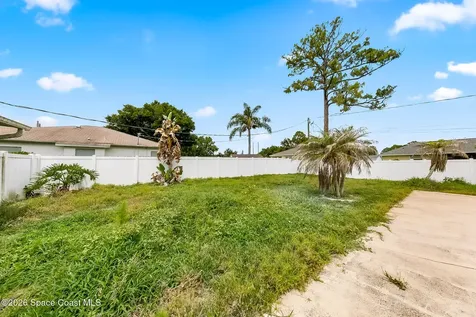 1385 Gillott Street NW Palm Bay FL 32907