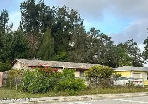 6541 82nd Avenue N Pinellas Park FL 33781