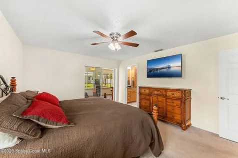 498 Chamberlin Avenue NW Palm Bay FL 32907