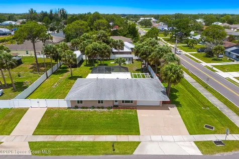 498 Chamberlin Avenue NW Palm Bay FL 32907