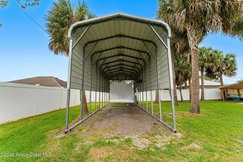 498 Chamberlin Avenue NW Palm Bay FL 32907