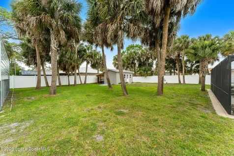 498 Chamberlin Avenue NW Palm Bay FL 32907